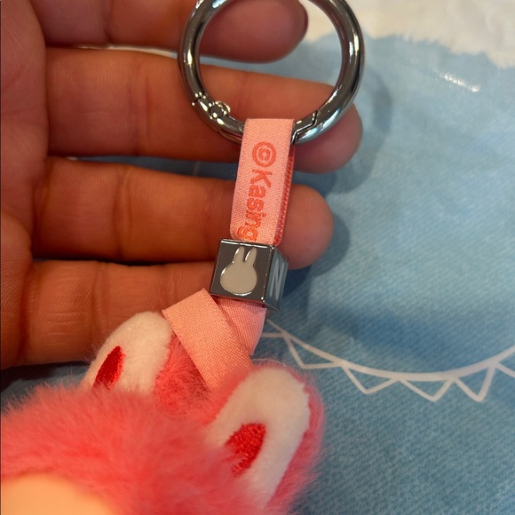 Labubu pink pinch for love - Picture 6 of 7